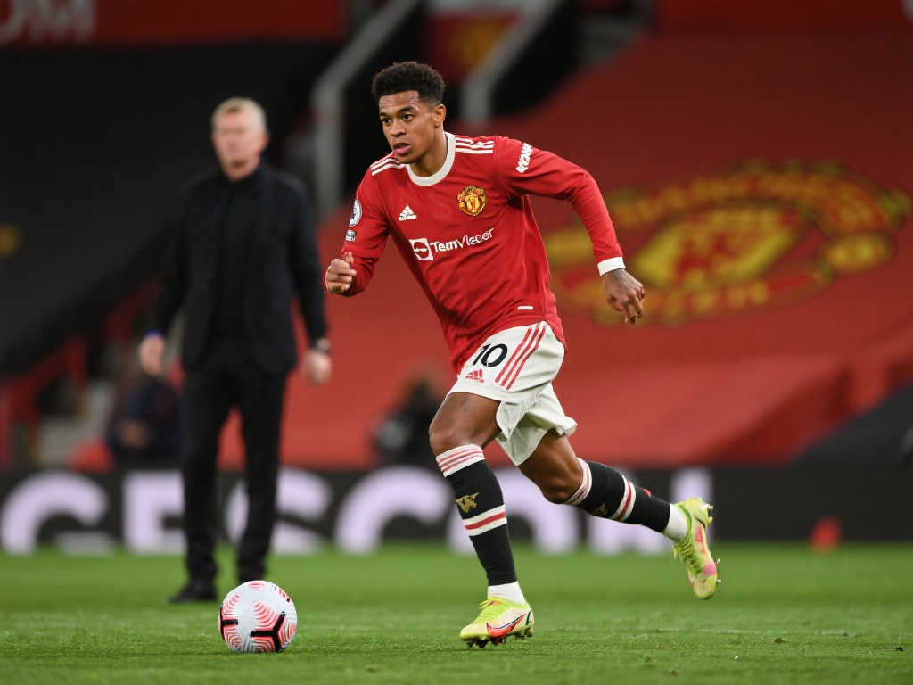 罗马诺：曼联拒绝为桑乔设置买断条款，夏季窗口将重新规划其未来